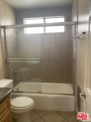 Los Angeles, California 90025, United States, 2 Bedrooms Bedrooms, ,2 BathroomsBathrooms,Residential,Active,19226