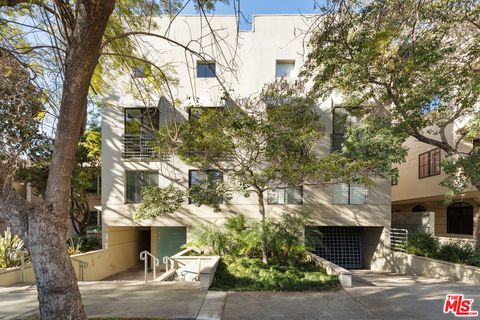 1421 Greenfield Avenue Los Angeles CA 90025
