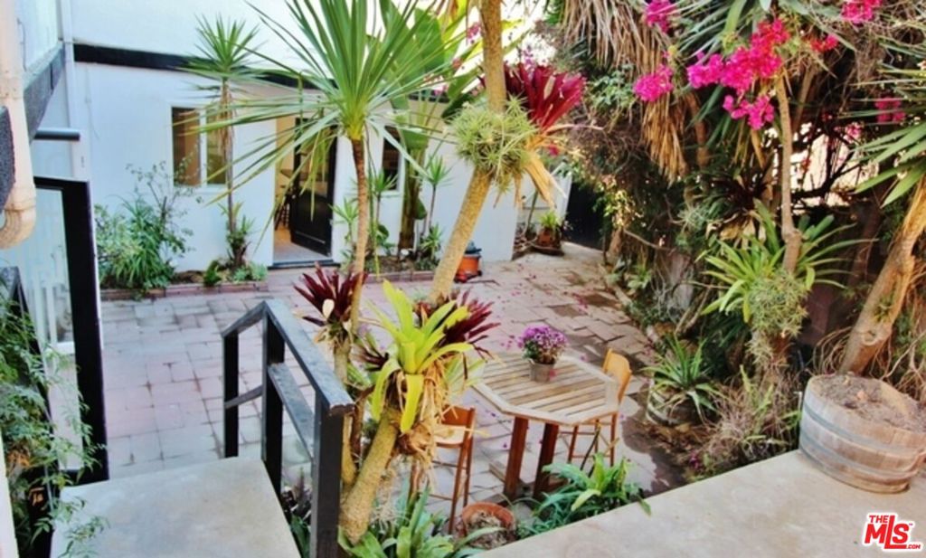 Properties 2 408 Pershing Drive