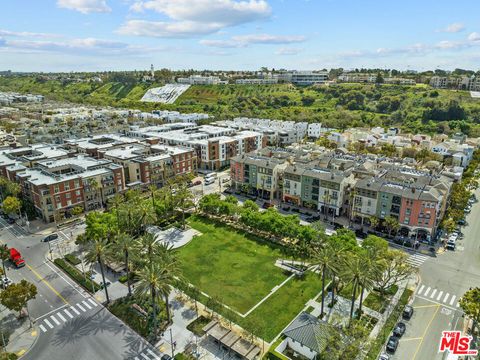 A home in Playa Vista