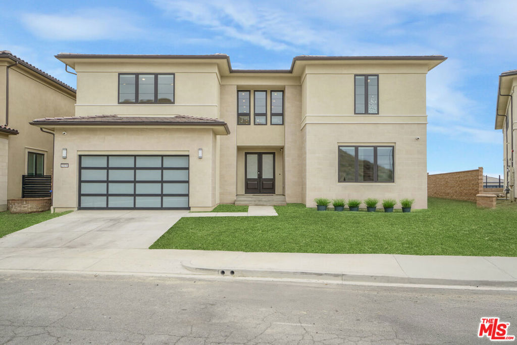 Properties 1 20150 W Galway Lane