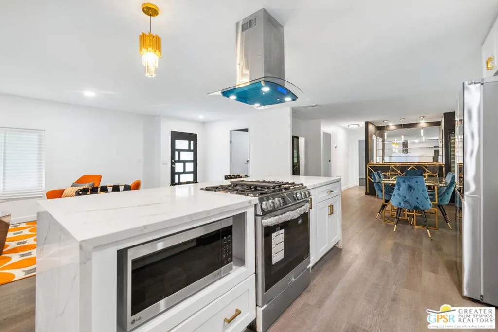 Cathedral City, California 92234, United States, 2 Bedrooms Bedrooms, ,2 BathroomsBathrooms,Residential,Active,102259