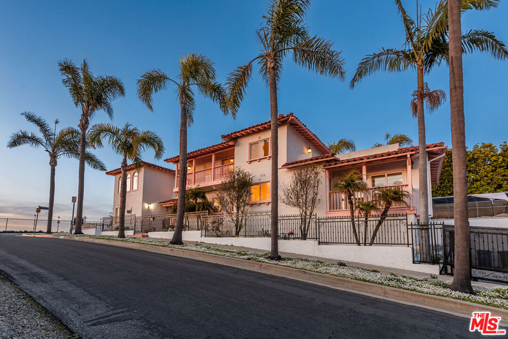 Properties 1 7850 Zayanta Drive