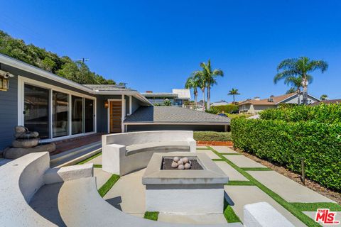 A home in Studio City