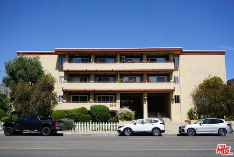 A home in Encino