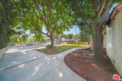 A home in Mission Hills (San Fernando)