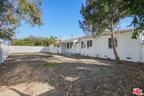 A home in North Hollywood