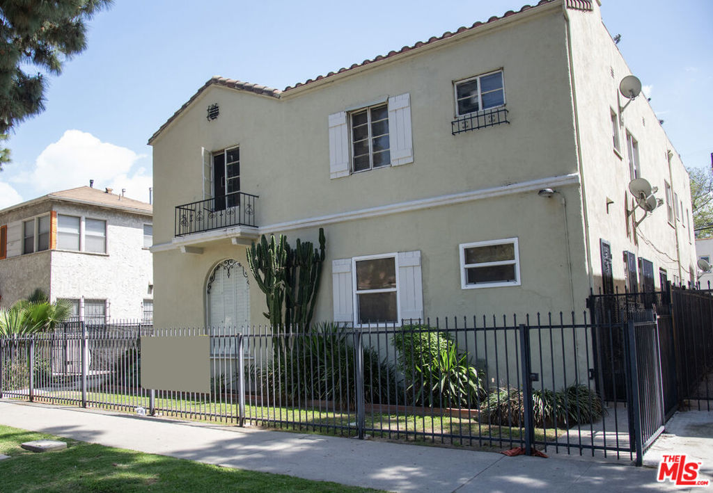 4264 Leimert Boulevard