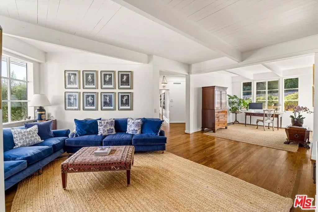 Santa Barbara, California 93108, United States, 3 Bedrooms Bedrooms, ,4 BathroomsBathrooms,Residential,Active,113626