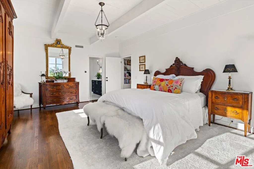 Santa Barbara, California 93108, United States, 3 Bedrooms Bedrooms, ,4 BathroomsBathrooms,Residential,Active,113626