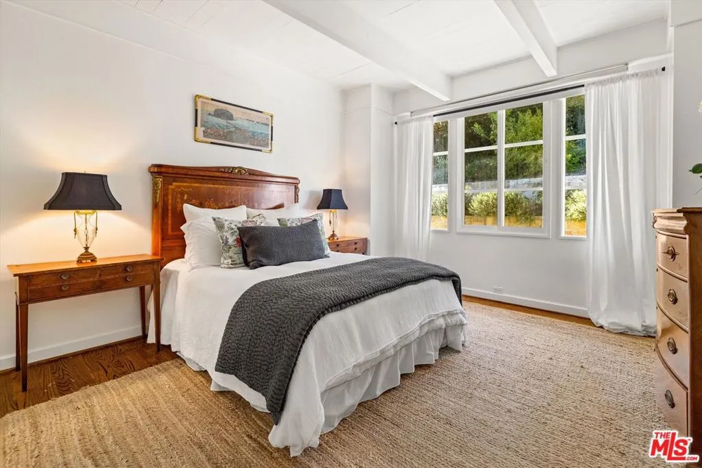 Santa Barbara, California 93108, United States, 3 Bedrooms Bedrooms, ,4 BathroomsBathrooms,Residential,Active,113626