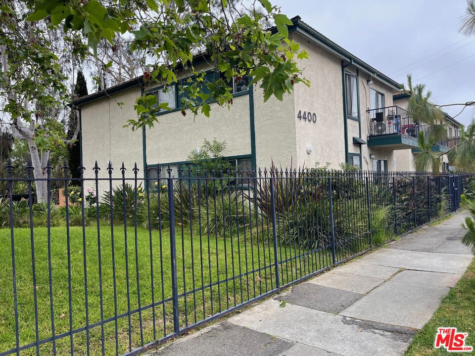 Properties 1 4400 W Washington Boulevard