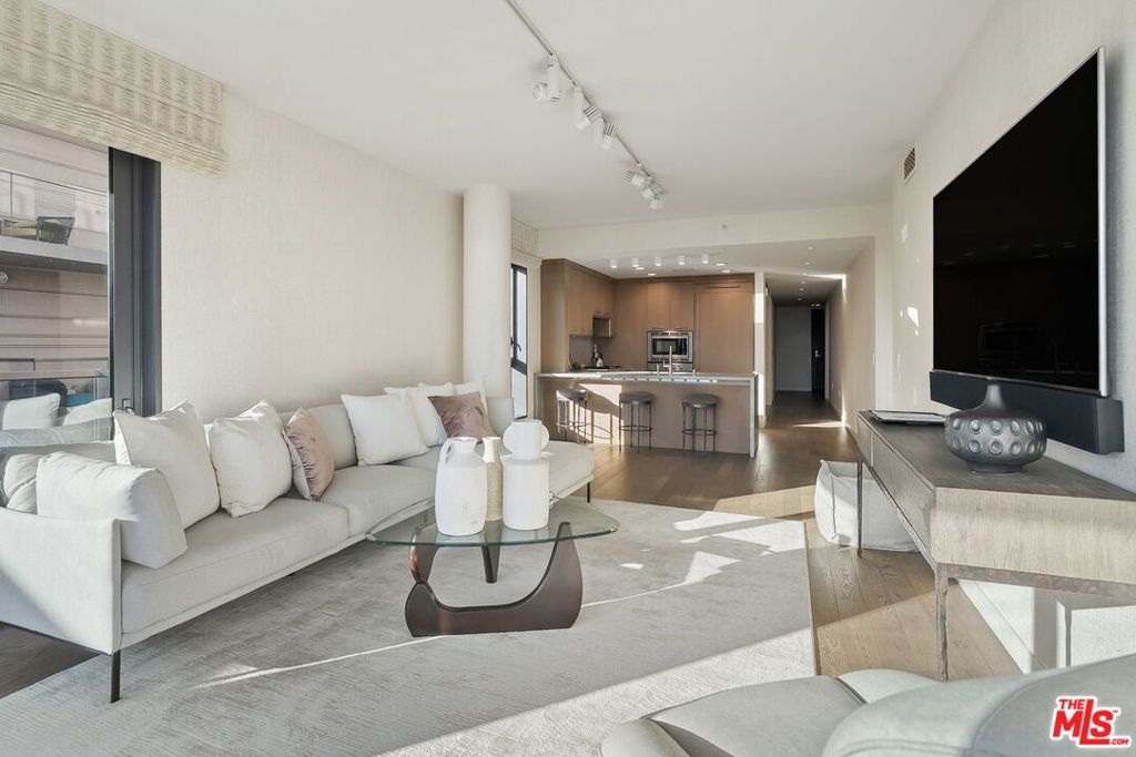 Properties 3 1755 Ocean Avenue 614