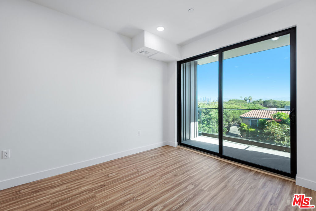 Properties 4 11600 National Boulevard