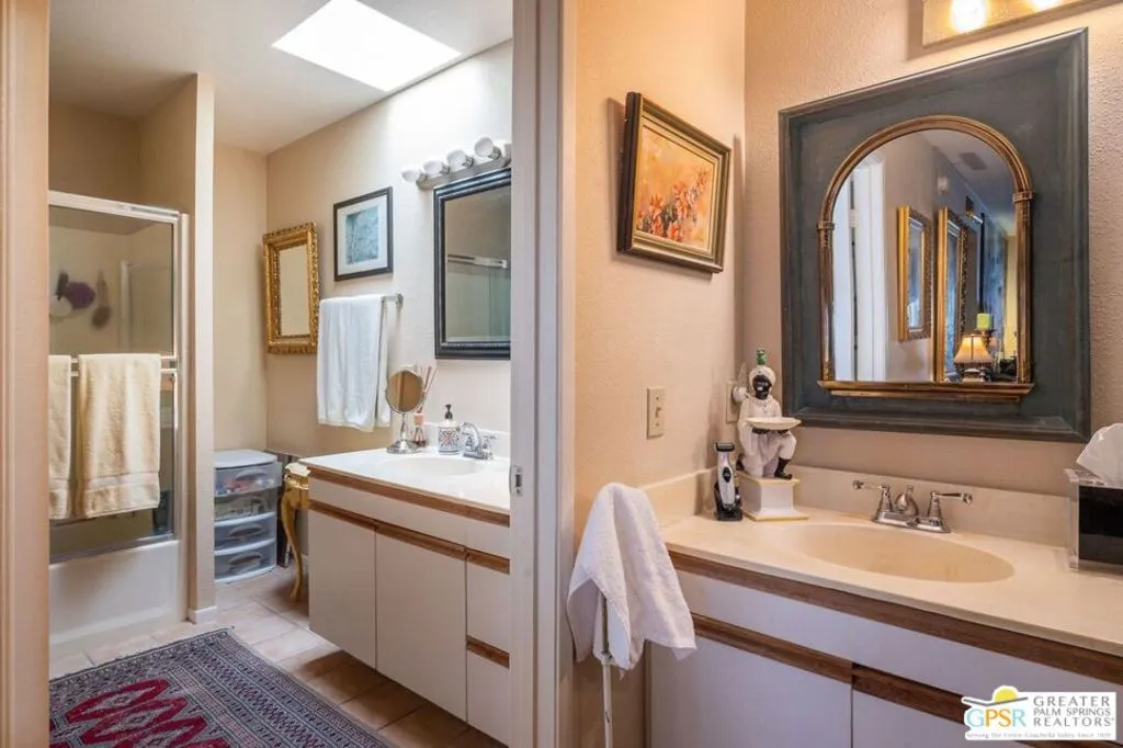 Palm Springs, California 92262, United States, 2 Bedrooms Bedrooms, ,1 BathroomBathrooms,Residential,Active,76790