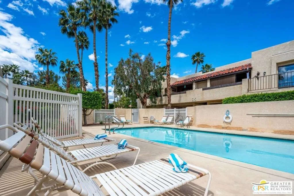 Palm Springs, California 92262, United States, 2 Bedrooms Bedrooms, ,1 BathroomBathrooms,Residential,Active,76790