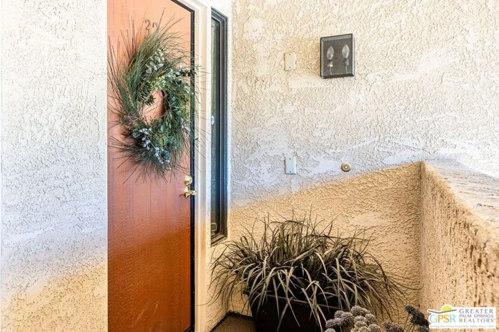 Palm Springs, California 92262, United States, 2 Bedrooms Bedrooms, ,1 BathroomBathrooms,Residential,Active,76790