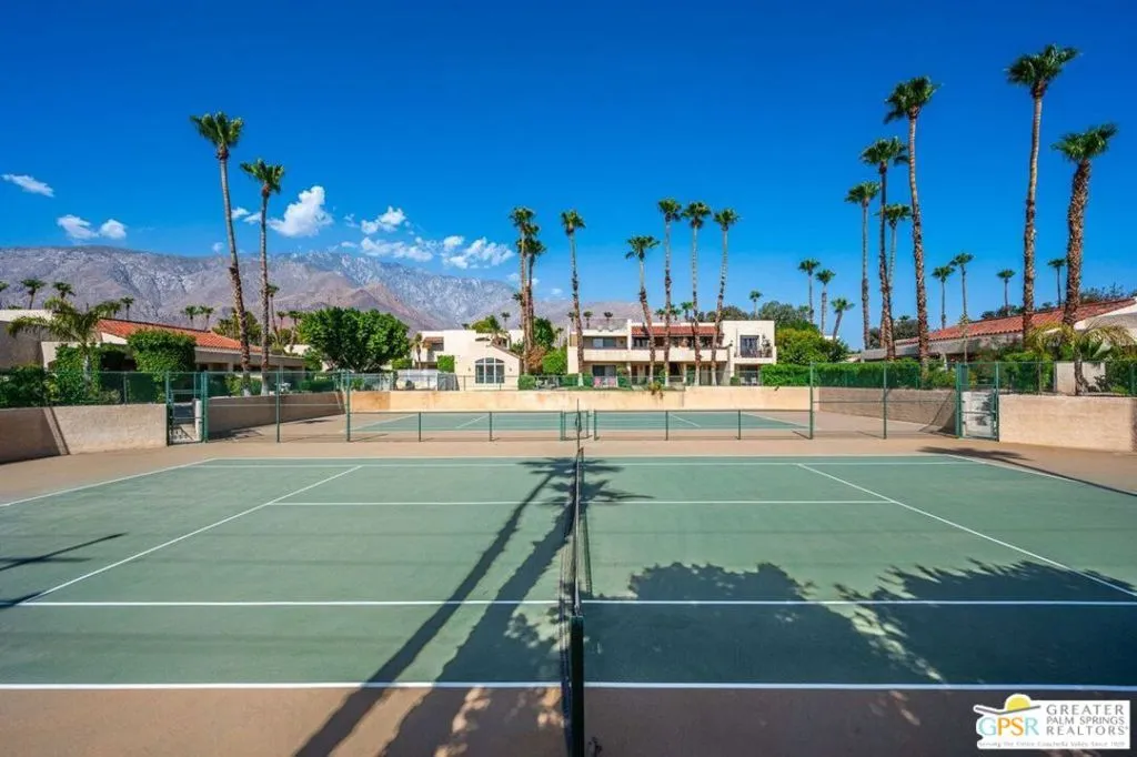 Palm Springs, California 92262, United States, 2 Bedrooms Bedrooms, ,1 BathroomBathrooms,Residential,Active,76790