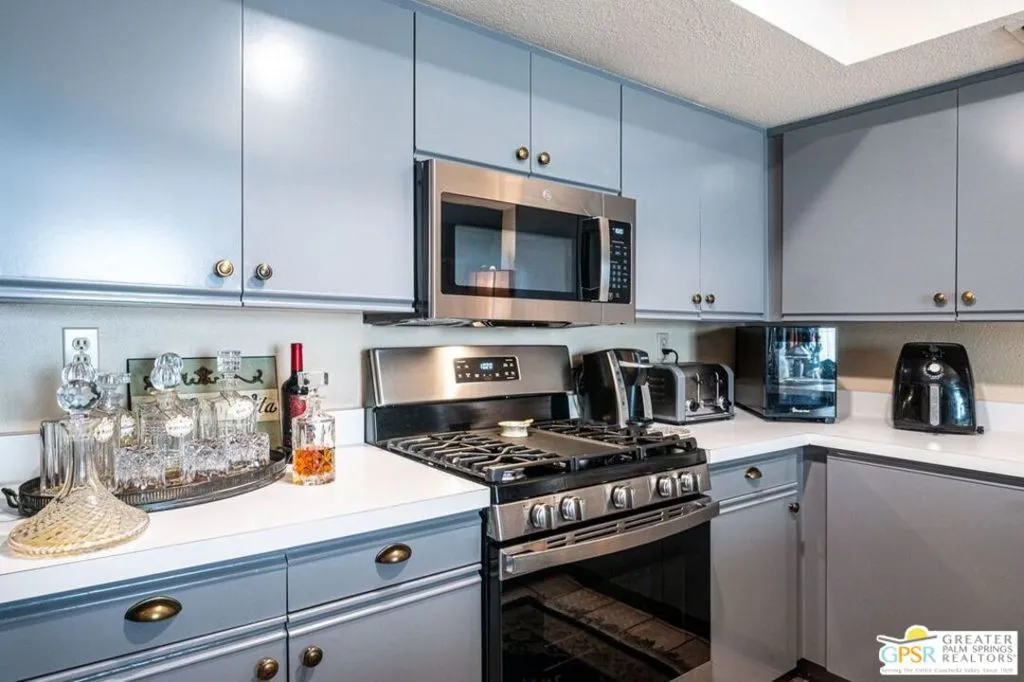 Palm Springs, California 92262, United States, 2 Bedrooms Bedrooms, ,1 BathroomBathrooms,Residential,Active,76790