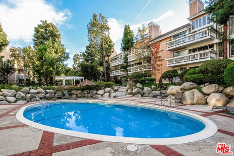 A home in Marina Del Rey