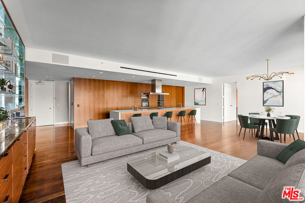 Properties 1 6250 Hollywood Boulevard 14D