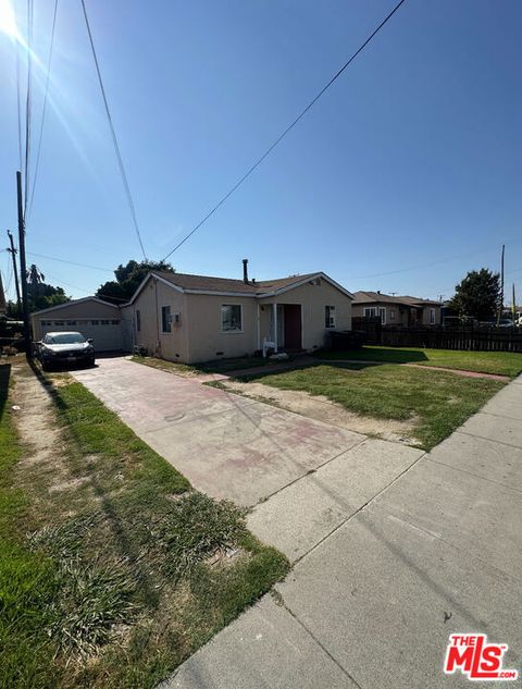 A home in Bellflower