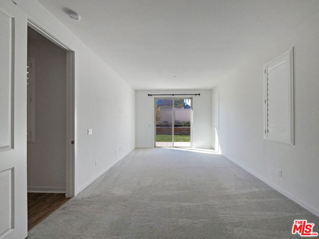 listing image 30
