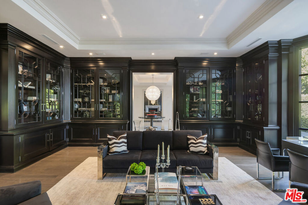 Properties 4 917 N Crescent Drive