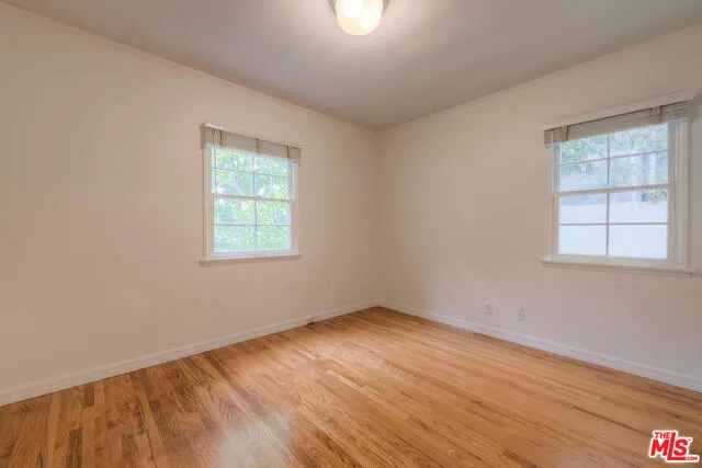 Sherman Oaks, California 91423, United States, 3 Bedrooms Bedrooms, ,3 BathroomsBathrooms,Residential,Active,94632