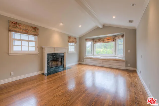 Sherman Oaks, California 91423, United States, 3 Bedrooms Bedrooms, ,3 BathroomsBathrooms,Residential,Active,94632