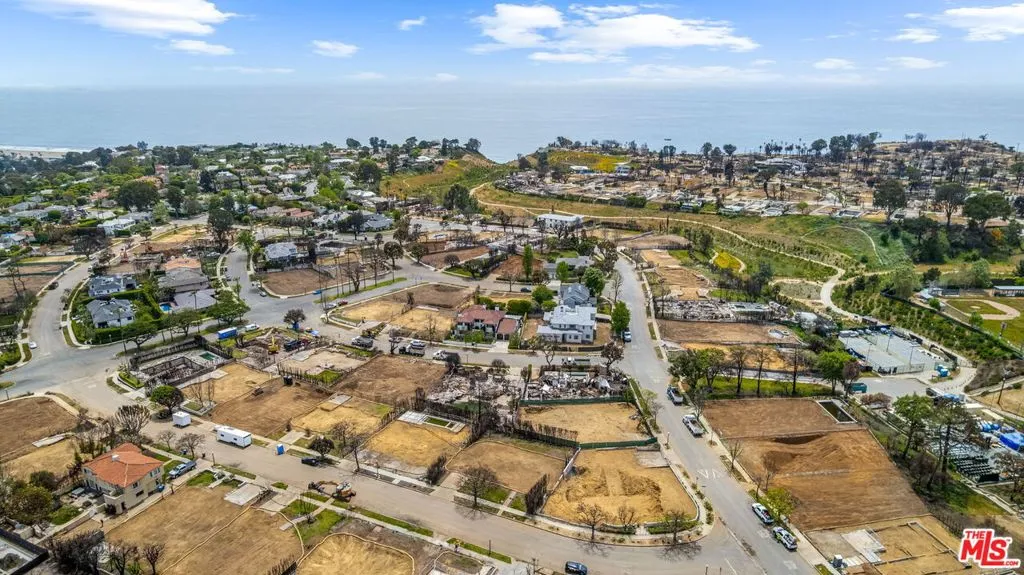 Pacific Palisades, California 90272, United States, ,Land,Pending,130823