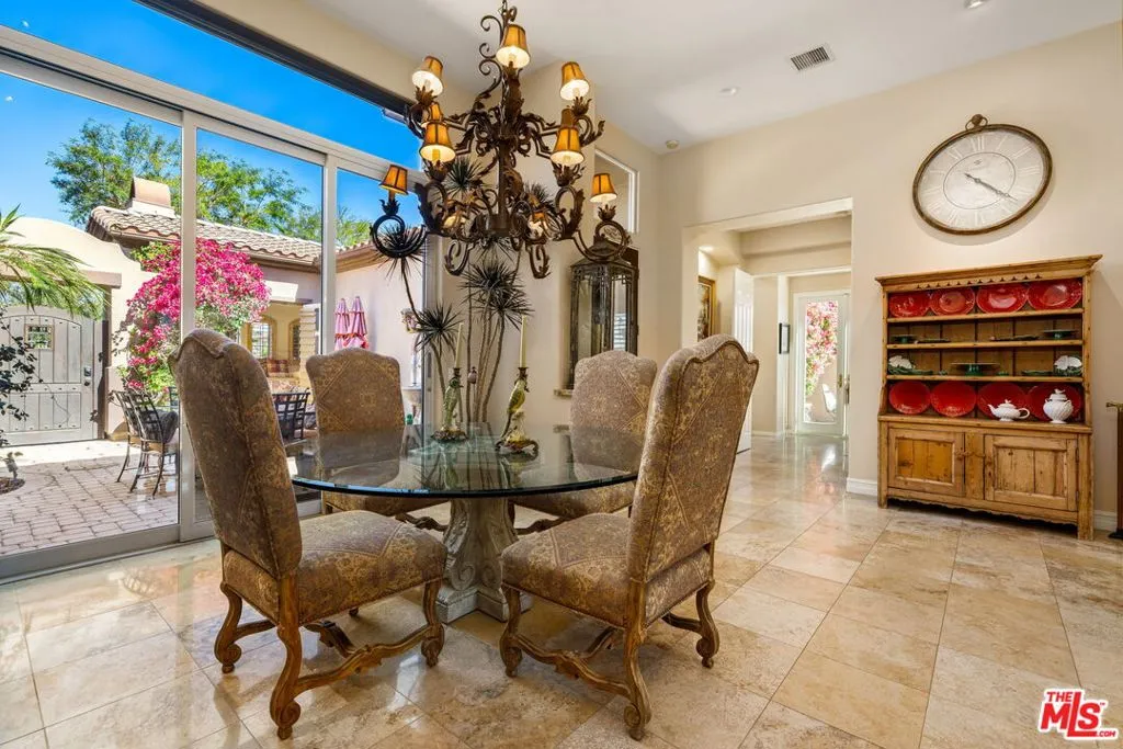 La Quinta, California 92253, United States, 3 Bedrooms Bedrooms, ,4 BathroomsBathrooms,Residential,Active,78569