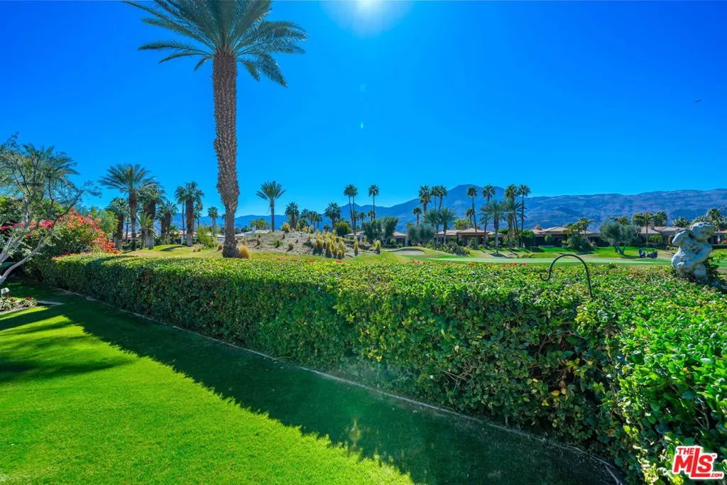 La Quinta, California 92253, United States, 3 Bedrooms Bedrooms, ,4 BathroomsBathrooms,Residential,Active,78569
