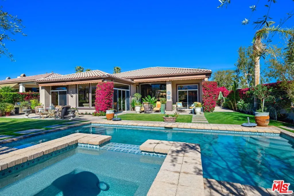 La Quinta, California 92253, United States, 3 Bedrooms Bedrooms, ,4 BathroomsBathrooms,Residential,Active,78569