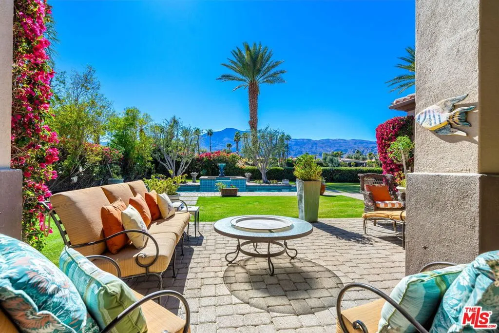 La Quinta, California 92253, United States, 3 Bedrooms Bedrooms, ,4 BathroomsBathrooms,Residential,Active,78569