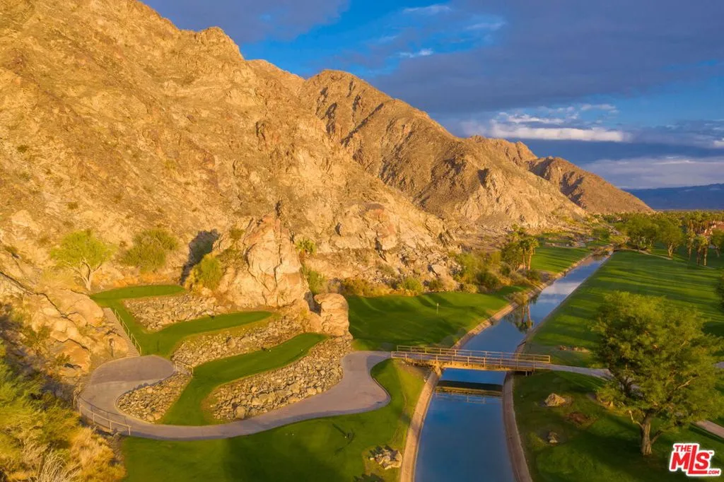 La Quinta, California 92253, United States, 3 Bedrooms Bedrooms, ,4 BathroomsBathrooms,Residential,Active,78569