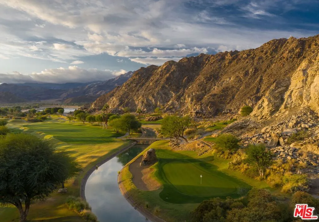 La Quinta, California 92253, United States, 3 Bedrooms Bedrooms, ,4 BathroomsBathrooms,Residential,Active,78569