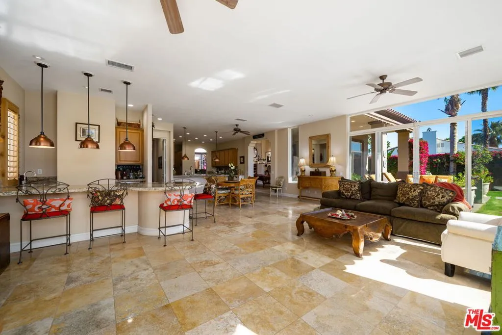 La Quinta, California 92253, United States, 3 Bedrooms Bedrooms, ,4 BathroomsBathrooms,Residential,Active,78569