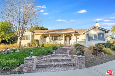 A home in Agua Dulce