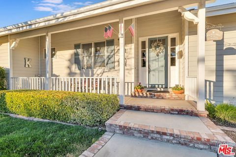 A home in Agua Dulce