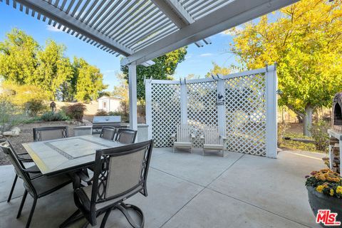 A home in Agua Dulce