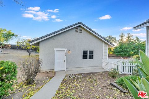 A home in Agua Dulce