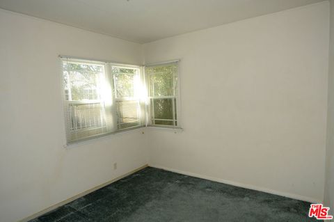 A home in Inglewood