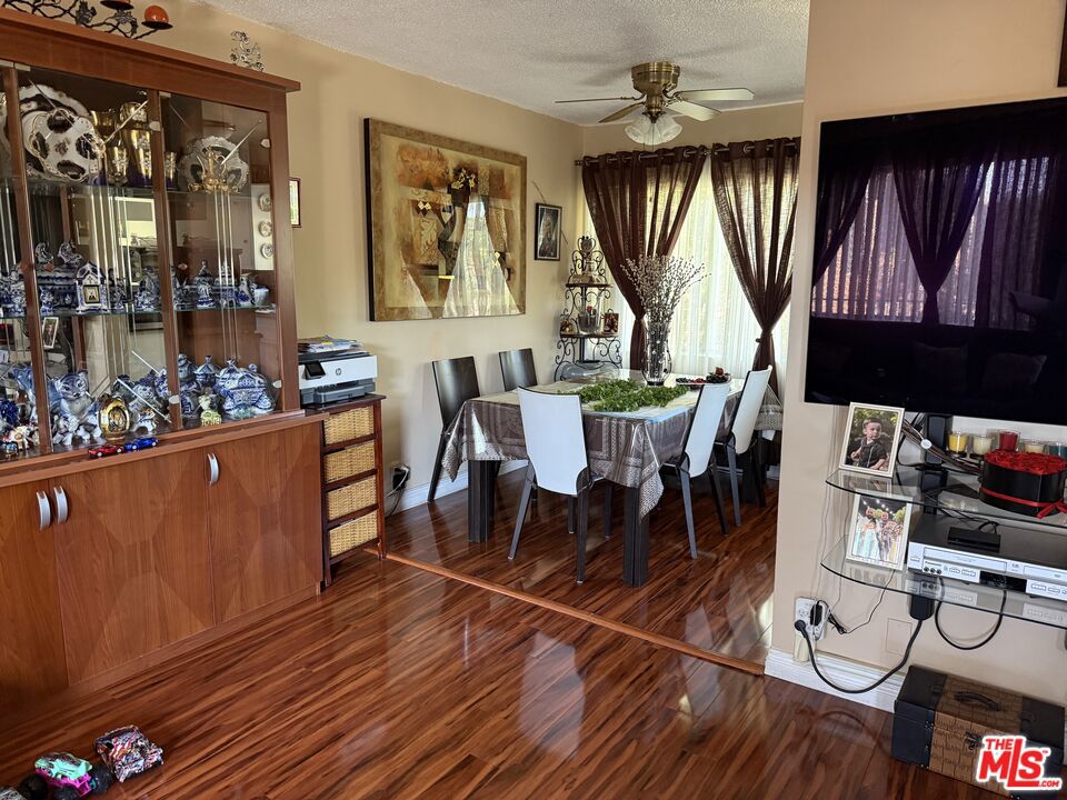 Properties 1 13921 Bessemer Street