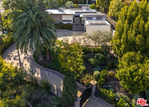 1927 N Normandie Avenue Los Angeles CA 90027