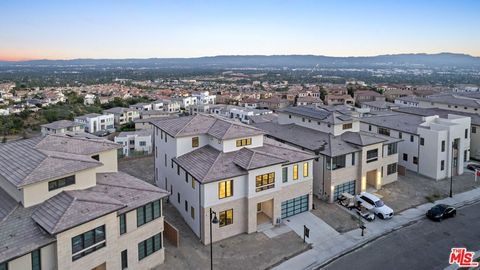 A home in Porter Ranch