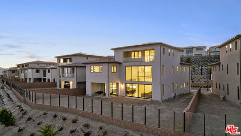 A home in Porter Ranch