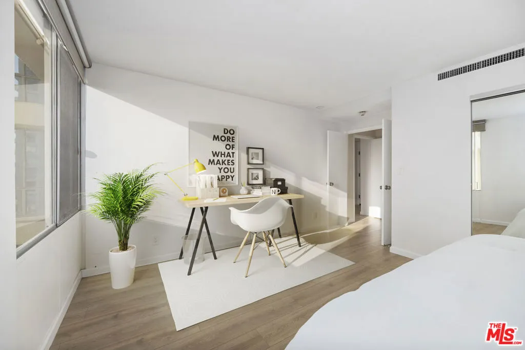 Los Angeles, California 90067, United States, 1 Bedroom Bedrooms, ,1 BathroomBathrooms,Residential,Pending,27551