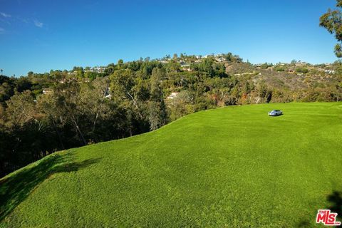 780 Tortuoso Way Bel Air CA 90077