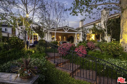 A home in Toluca Lake